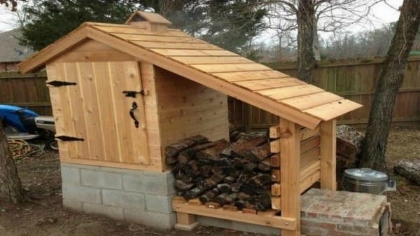 Impressive DIY Smokehouse 